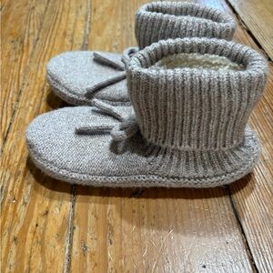 Womens gripper slipper bootie  - Sherpa lined
